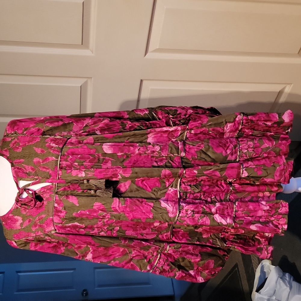 Olvaceous dress